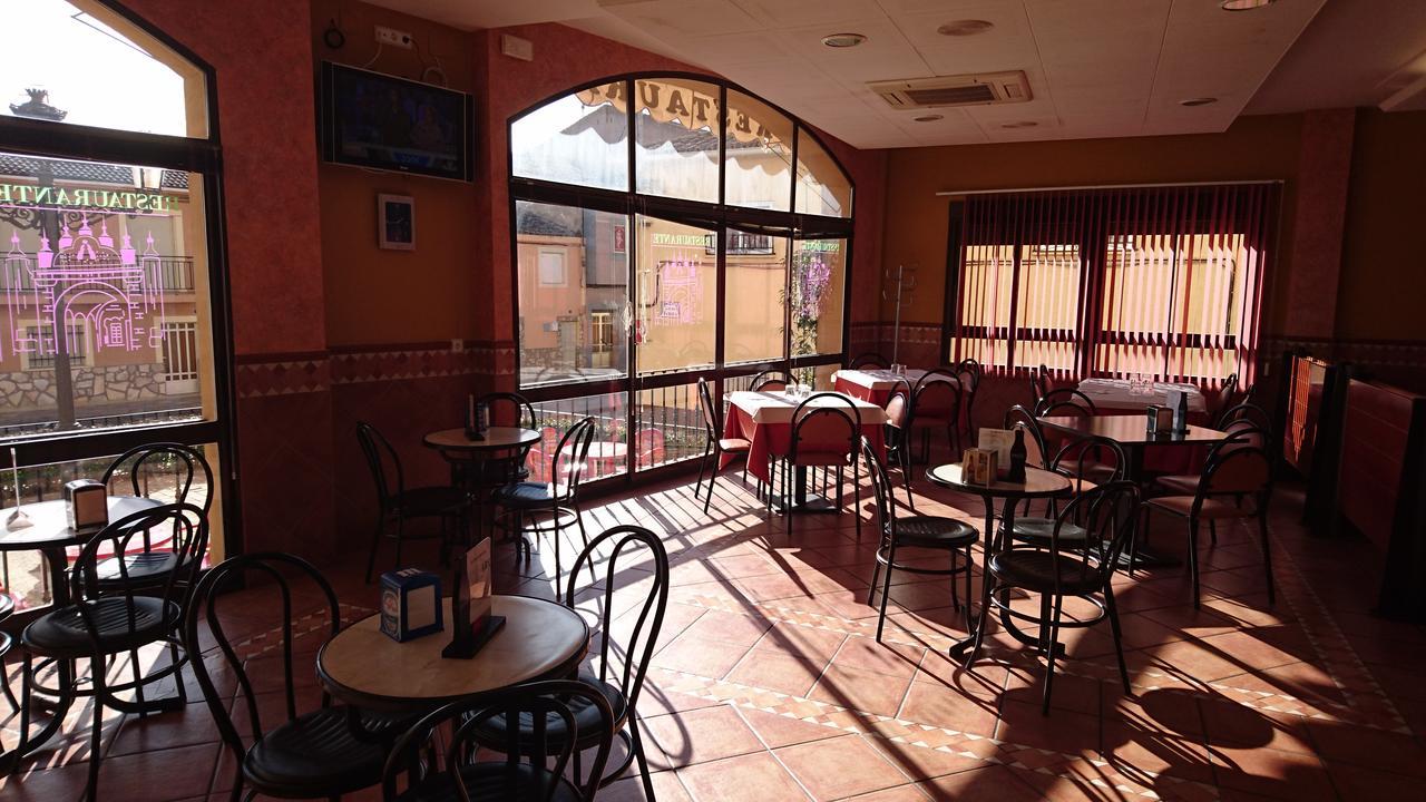 Hotel Valmar Villar de Olalla Екстериор снимка